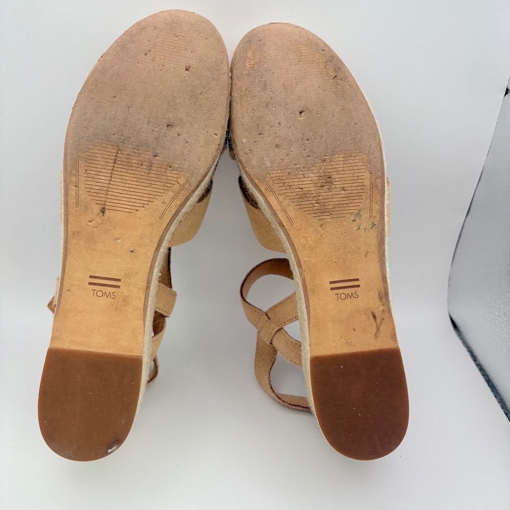 Toms Womens 9 Sandals Tan Suede Espadrille Willow Wedge Platform Honey 3.5" Heel - Picture 11 of 11